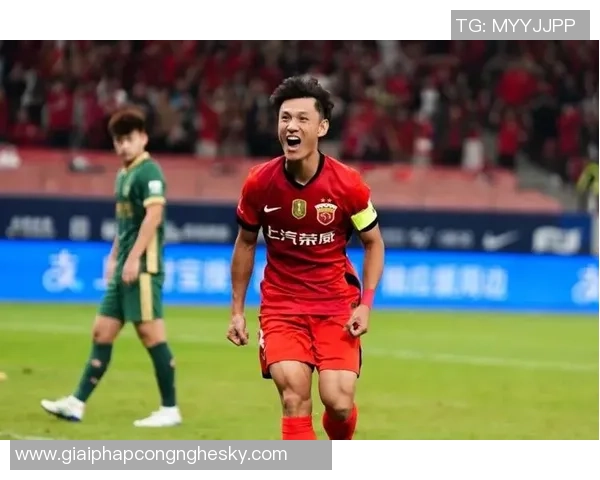 王燊超虽年长但经验与精神状态不可替代年轻球员